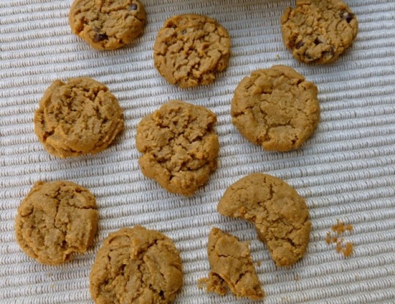 Peanut-Butter-Button-Cookies
