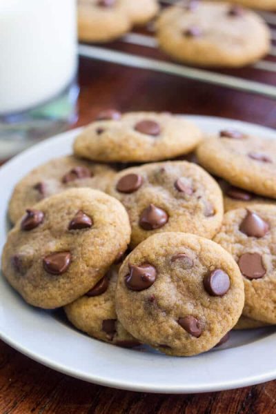 Mini-Chocolate-Chip-Cookies