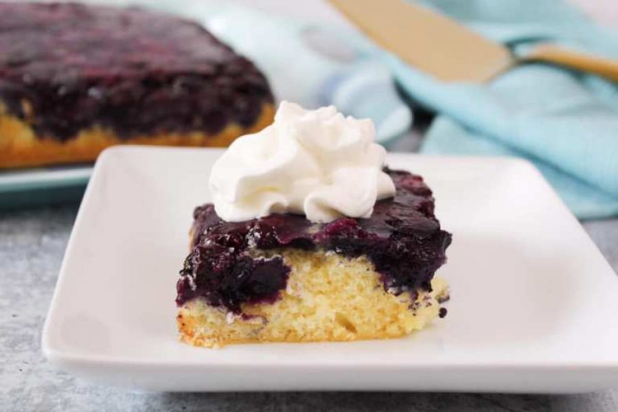 Upside-Down-Blueberry-Cake-WW-Weight-Watchers-Freestyle-Healthy-Recipes