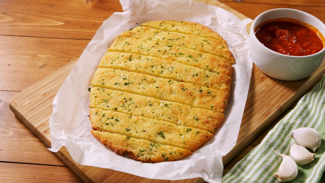 delish-keto-garlic-bread-still004-1534346022